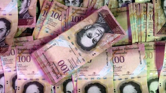 Venezuela prueba el pago con celular para hacer frente a la escasez de efectivo