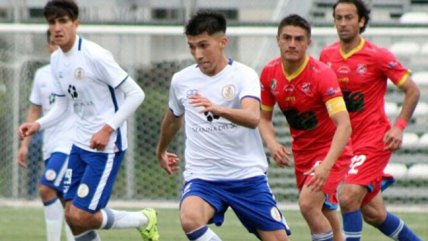  Naval derrotó a Independiente de Cauquenes  