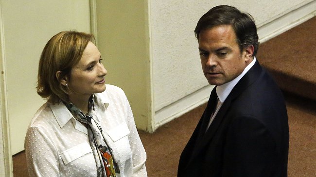 Sigue el conflicto interno en la DC por apoyos de cara a la segunda vuelta