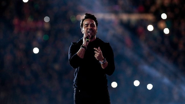 Luis Fonsi se presentó en Chile con locura desatada por 
