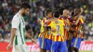 Valencia goleó a Real Betis y subió al segundo lugar en la liga española
