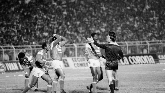 Columna de Aldo Schiappacasse: Hernán Silva, el árbitro al que ahorcaron y le sacaron el peluquín