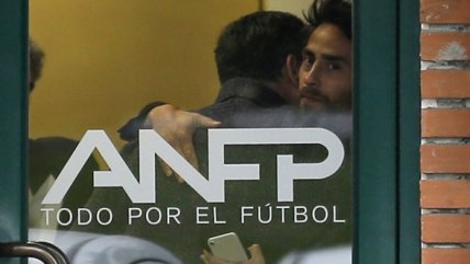 Jorge Valdivia compareció ante el Tribunal de Disciplina por la expulsión sufrida ante Wanderers