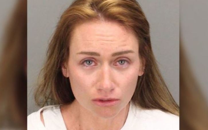 Video de Snapchat delata a profesora que tuvo sexo con alumnos