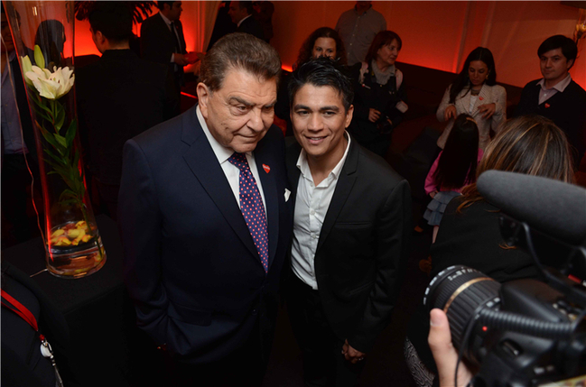 Américo encabeza segunda lista de artistas para la Gira Teletón