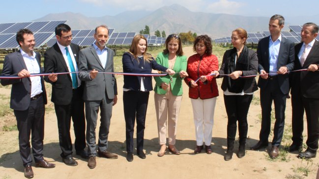 Autoridades de Energía inauguraron nueva planta solar en Región Metropolitana