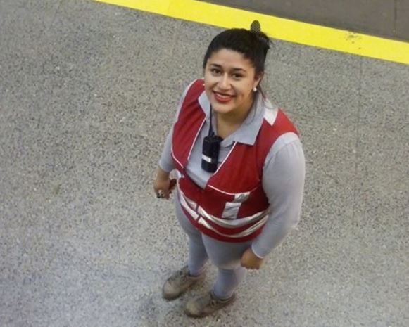 El emotivo agradecimiento a una jefa de estación del Metro ayudó a niño con autismo