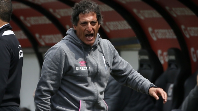 Mario Salas: Yo estoy en la UC porque soy consecuente con lo que me han entregado