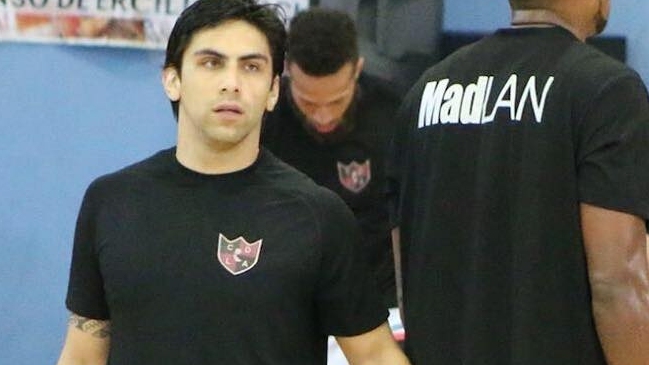 Franco Morales recibió cuatro fechas de castigo por agredir a un hincha