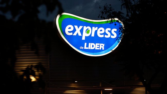 Robo afectó a supermercado en la comuna de Santiago