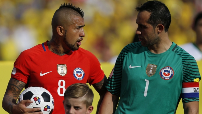 Claudio Bravo se comunicó con Arturo Vidal para darle explicaciones por dichos de su esposa