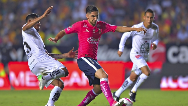 Monarcas Morelia y Club León repartieron puntos en duelo de chilenos en la liga mexicana