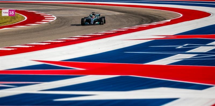 Lewis Hamilton ganó la pole position y acaricia el título de Fórmula 1