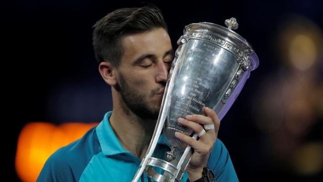 Damir Dzumhur se impuso a Ricardas Berankis y se coronó en el ATP de Moscú