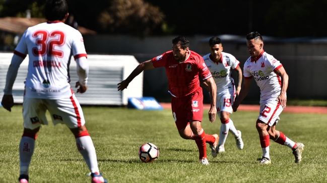 La Calera no pudo con el colista Valdivia pero sigue líder en la Primera B