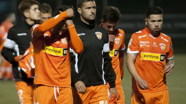 Cobreloa cayó ante Magallanes y generó la renuncia de José Sulantay