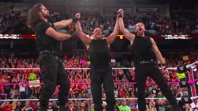 Kurt Angle celebró su regreso al ring con una gran victoria en TLC