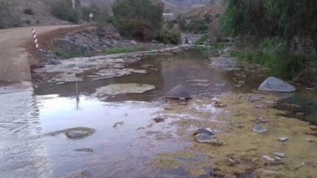 PDI investiga derrame de ácido sulfúrico en Illapel