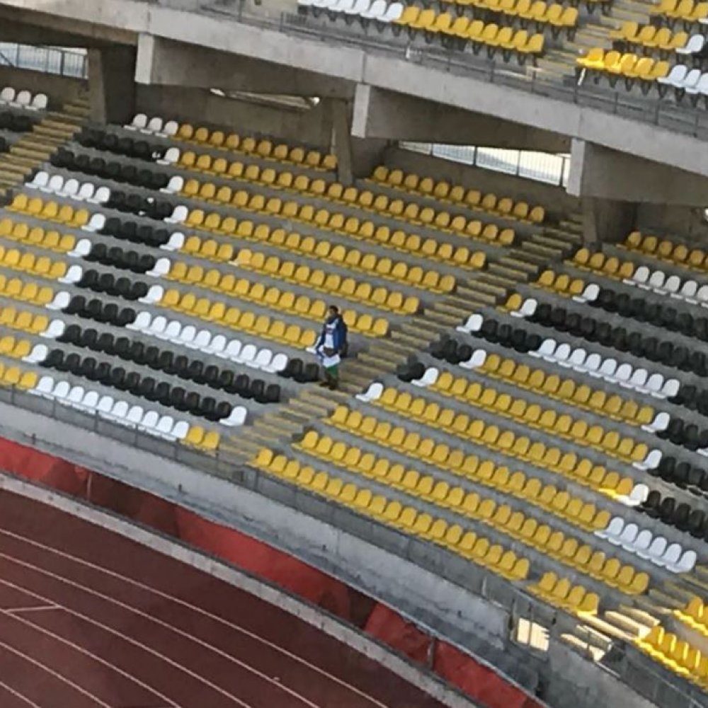 Solitario hincha de Puerto Montt en Coquimbo sacó aplausos del club y los jugadores