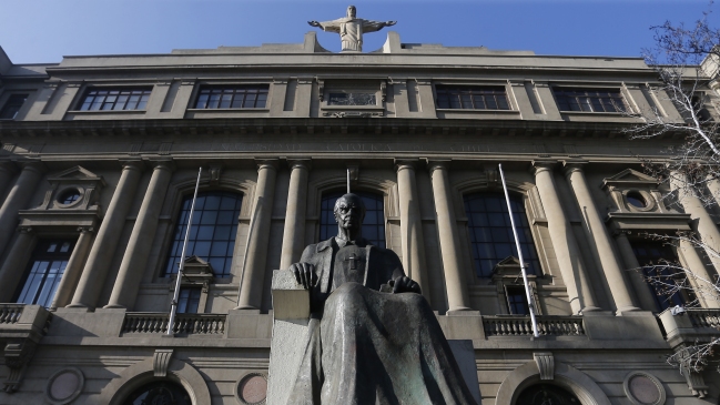 Cuatro listas compiten en las elecciones de la FEUC