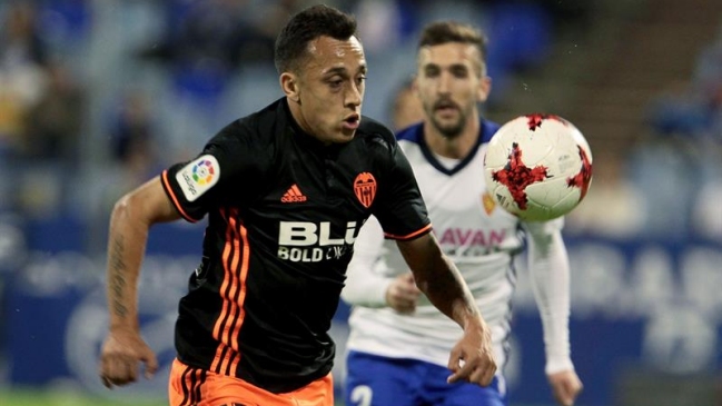 Fabián Orellana volvió a la titularidad en triunfo de Valencia sobre Zaragoza en la Copa del Rey