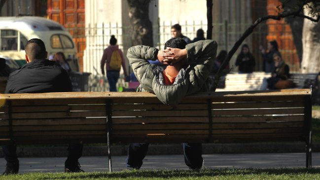 Tasa de desempleo en el Gran Santiago cayó a 7,2 por ciento