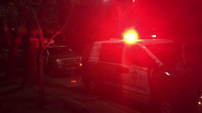 Detienen a hombre que apuñaló a su hermano y a su padre en Cerro Navia