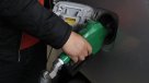 Bencinas bajarán sus precios por tercera semana consecutiva