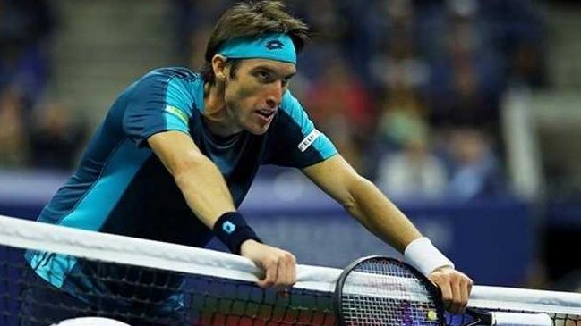 Leonardo Mayer tuvo que retirarse en los octavos de final del ATP de Basilea