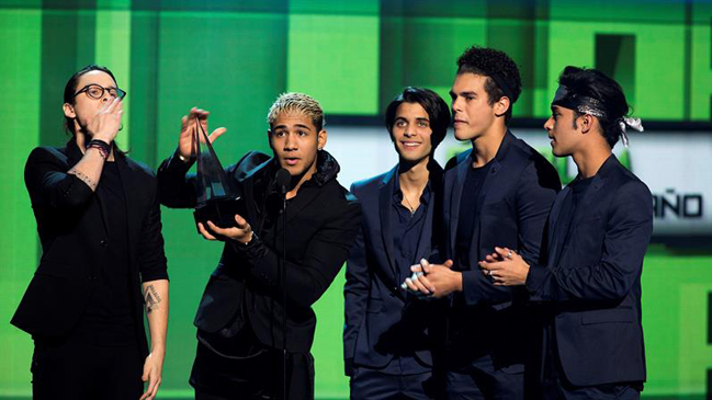 Enrique Iglesias, Prince Royce y CNCO arrasan en Latin American Music Awards