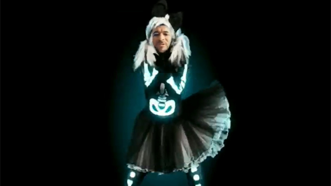 Junior Playboy sorprende en redes sociales con particular consejo al estilo Halloween