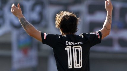   La locura de los fanáticos por Jorge Valdivia en la llegada de Colo Colo a Temuco 