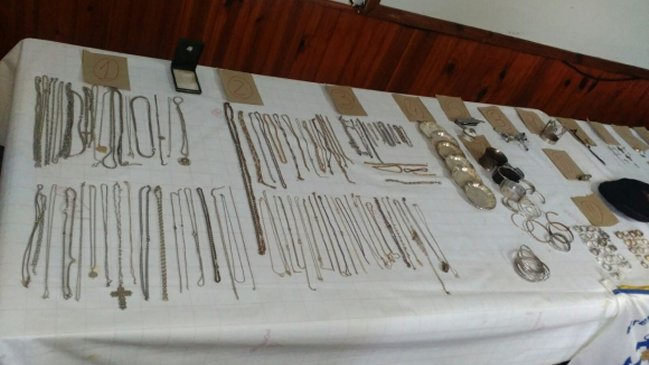 Pescador halló millonario botín en río Uruguay y lo entregó a la Armada