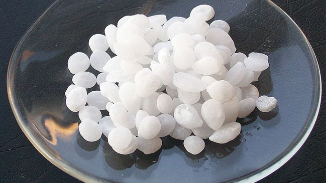 Argentina decomisó 1.300 kilos de hidróxido de sodio con destino a Chile