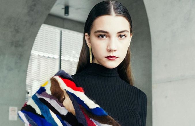 Polémica por muerte de modelo rusa de 14 años