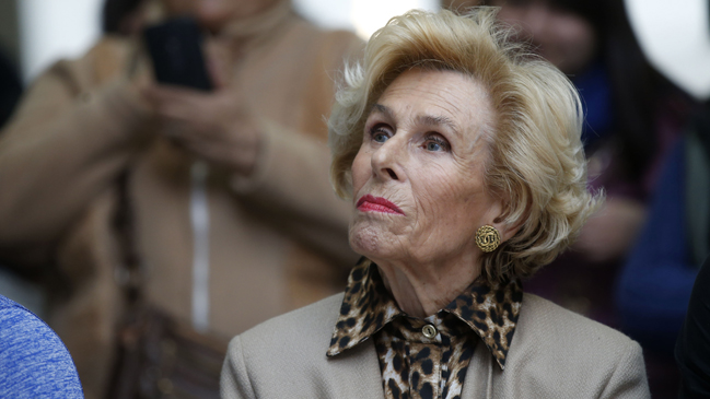 Mary Rose McGill tuvo que abandonar programa en vivo tras dura caída