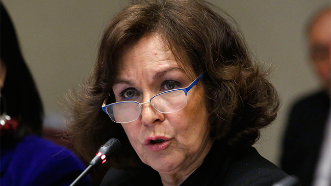 Ministra del Trabajo criticó propuestas de Piñera para modificar el sistema de pensiones