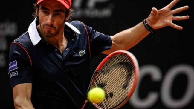 Pablo Cuevas derrotó a Albert Ramos y pasó a octavos de final en París-Bercy