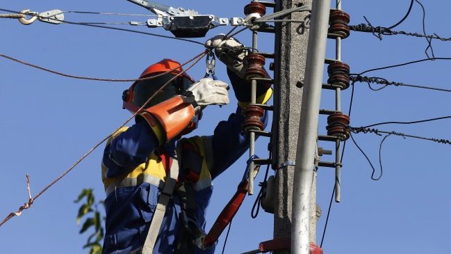 Corte de luz en Quillota afecta a más de 14 mil clientes