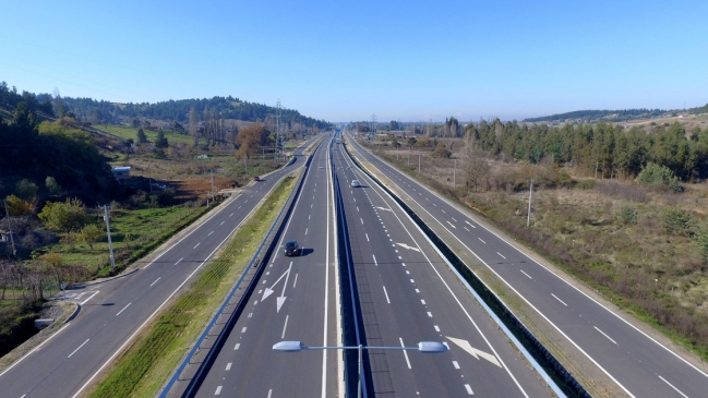 Biobío: Piden a Piñera recorrer ruta Concepción-Cabrero para que vea que está terminada