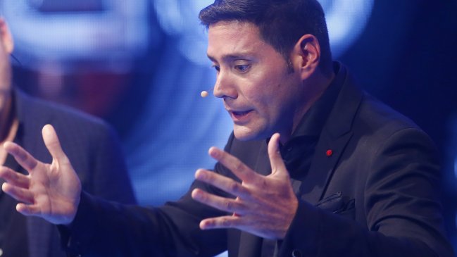 Francisco Saavedra compartió 