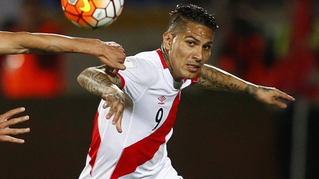 Paolo Guerrero dio positivo en un control antidopaje, según medios argentinos