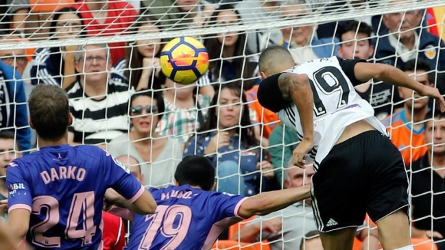 Valencia mantiene su fortaleza en la liga española con triunfo sobre Leganés