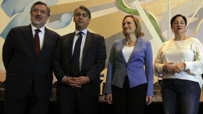 Goic celebró que Guillier presentara programa: Vamos a centrarnos en el debate de propuestas