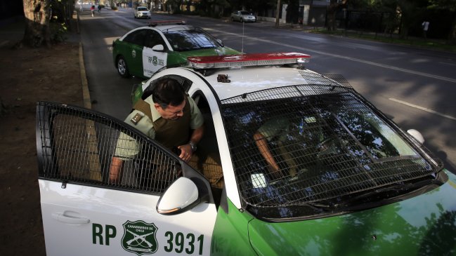 Carabineros detuvo a cinco personas tras robo a servicentro en Vitacura