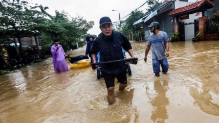   Tifón Damrey deja 27 muertos y 22 desaparecidos en Vietnam 