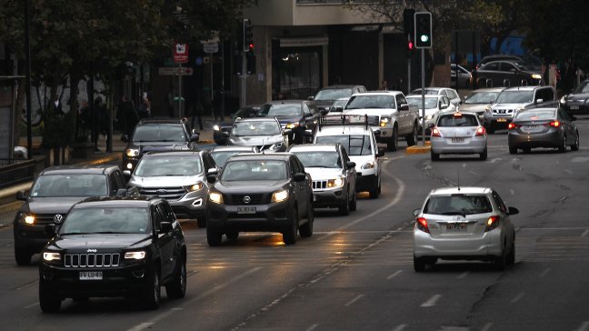 Restricción permanente para vehículos catalíticos empezará a regir en 2018
