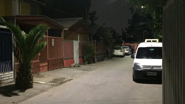 Matrimonio sufrió portonazo en San Bernardo: Conductor fue baleado en la cara