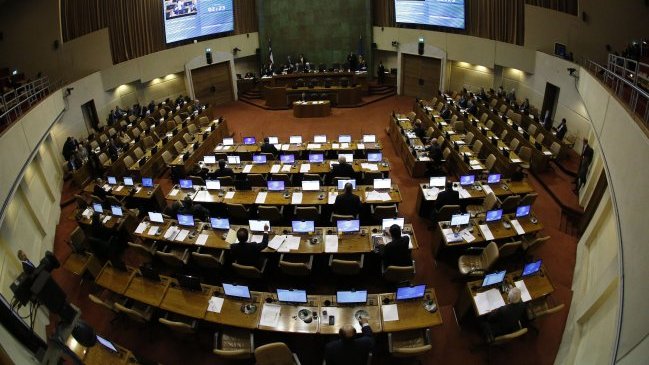 Los 38 candidatos que compiten para ser diputados por el distrito 12