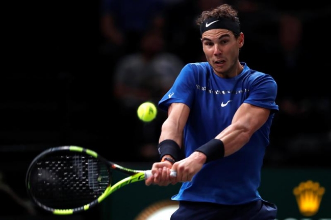 Nadal: La rodilla me molesta, pero espero manejar el problema y competir